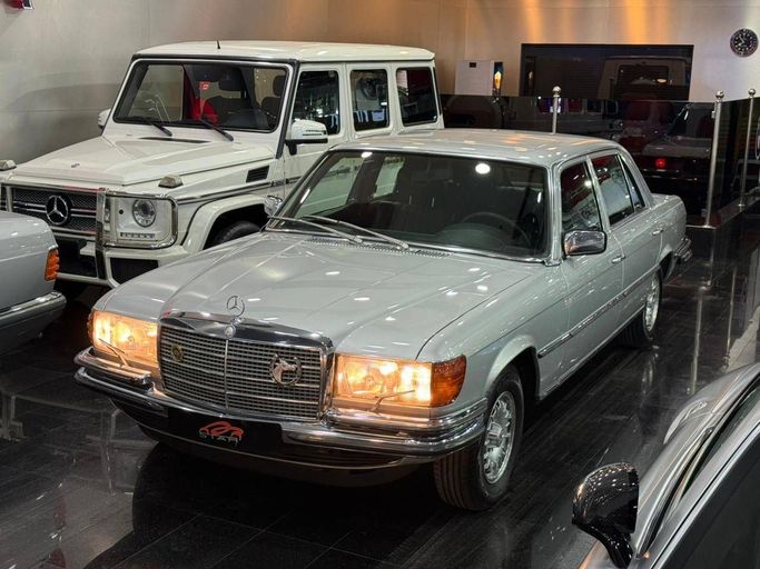 Подержанный Mercedes-Benz S-Class 450 I (W116), 6.8 л, 1978 в Дубае от STAR COLLECTION LLC Серебристый цвет. Американская | AUTO.AE | Объявление #252156
