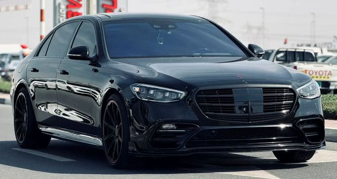 Подержанный Mercedes-Benz S-Class 580 4MATIC VII (W223), 4.0 л, 2021 в Дубае от Mirza Automobile FZE Черный цвет. Канадская | AUTO.AE | Объявление #260691