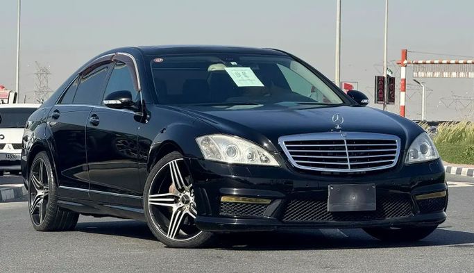 مستعملة Mercedes-Benz S-Class 350 V (W221), 3.5 l, 2006 في في دبي من Mirza Automobile FZE، اللون أسود. المواصفات اليابانية | AUTO.AE | إعلان #260694