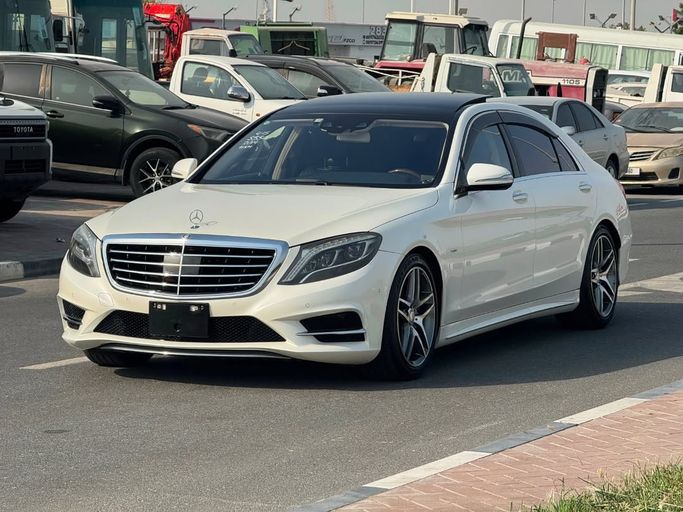 Used Mercedes-Benz S-Class 550 VI (W222, C217), 4.7 l, 2014 in UAE, Dubai by Saeed Auto, White color. Japanese Specs | AUTO.AE | Listing #280324