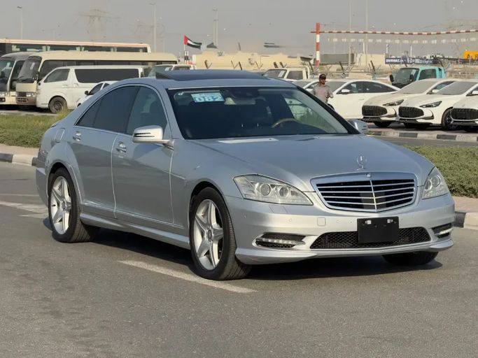 Подержанный ⁦Mercedes-Benz S-Class 350 V (W221) Рестайлинг, 3.5 л, 2013⁩ в ОАЭ, Дубай от Best Car Серебристый цвет.  | AUTO.AE | Объявление #286601