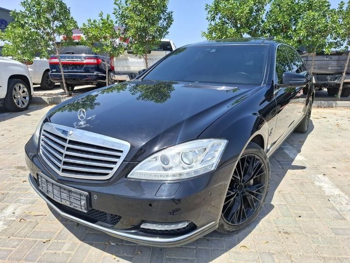 Подержанный ⁦Mercedes-Benz S-Class 500/550 Long V (W221) Рестайлинг, 4.7 л, 2013⁩ в ОАЭ, Дубай от Barkat Alrahmen Motors Черный цвет. Корейская | AUTO.AE | Объявление #290605