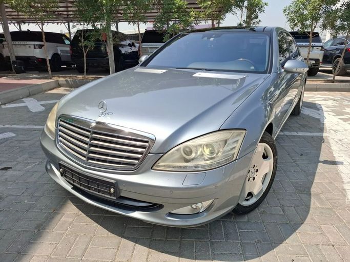 Подержанный ⁦Mercedes-Benz S-Class 600 Long IV (W220) Рестайлинг, 5.5 л, 2006⁩ в ОАЭ, Дубай от Barkat Alrahmen Motors Серебристый цвет. Корейская | AUTO.AE | Объявление #290609