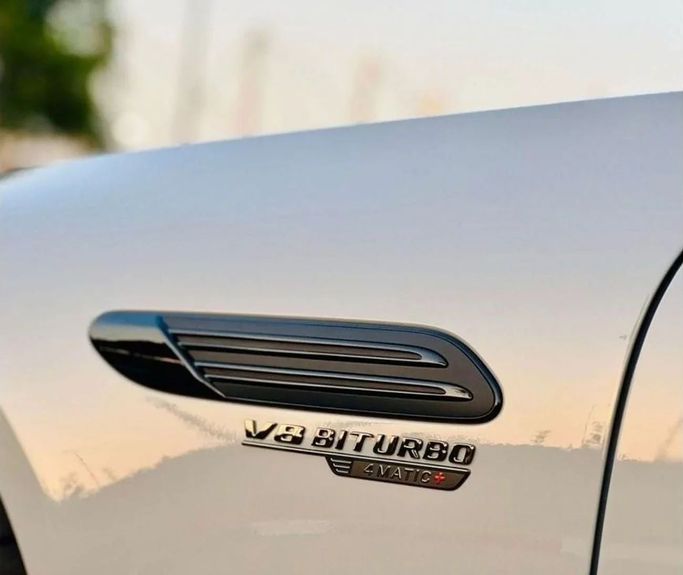 Новый Mercedes-Benz SL-Class AMG 55 AMG IV (R232), 4.0 л, 2024 в Дубае от Ideal Cars LLC Серый цвет. GCC | AUTO.AE