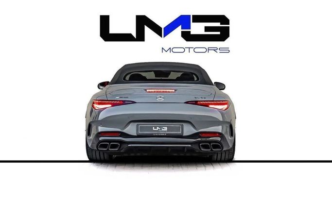 Подержанный Mercedes-Benz SL-Class AMG 63 AMG IV (R232), 4.0 л, 2022 в Дубае от LMG Motors Серебристый цвет. Европейская | AUTO.AE