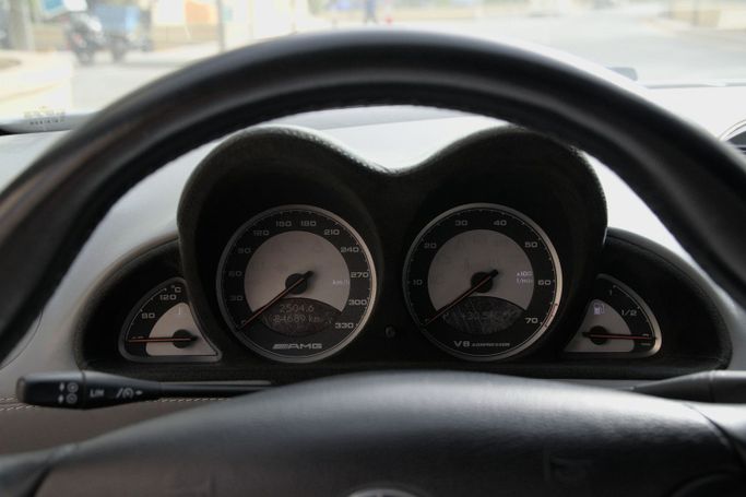 Used Mercedes-Benz SL-Class AMG 55 AMG II (R230), 5.4 l, 2005 in Dubai, Silver color. GCC Specs | AUTO.AE