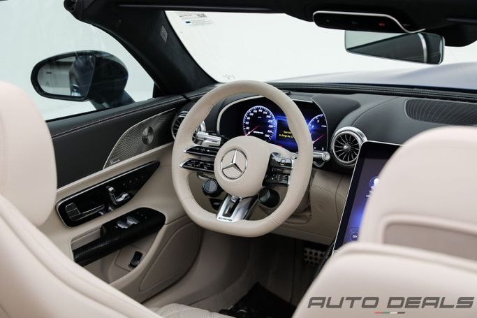 Новый Mercedes-Benz SL-Class AMG 63 AMG IV (R232), 4.0 л, 2023 в Дубае от AUTO DEALS Синий цвет. Европейская | AUTO.AE