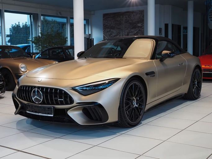 مستعملة Mercedes-Benz SL-Class AMG 63 AMG IV (R232), 4.0 l, 2025 في في دبي من Fair Import، اللون ذهبي. المواصفات الأوروبية | AUTO.AE | إعلان #250283