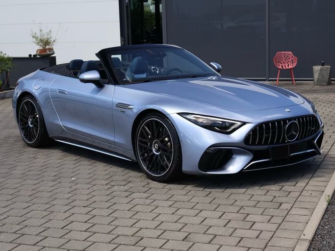 مستعملة Mercedes-Benz SL-Class AMG 63 AMG IV (R232), 4.0 l, 2023 في في الإمارات, دبي من Fair Import، اللون فضي. المواصفات الأوروبية | AUTO.AE | إعلان #274027