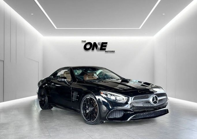 Used Mercedes-Benz SL-Class 450 VI (R231) Facelift, 3.0 l, 2020 in Dubai by The One Motors, Black color. American Specs | AUTO.AE
