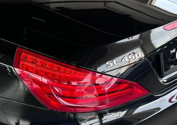 Used Mercedes-Benz SL-Class 450 VI (R231) Facelift, 3.0 l, 2020 in Dubai by The One Motors, Black color. American Specs | AUTO.AE