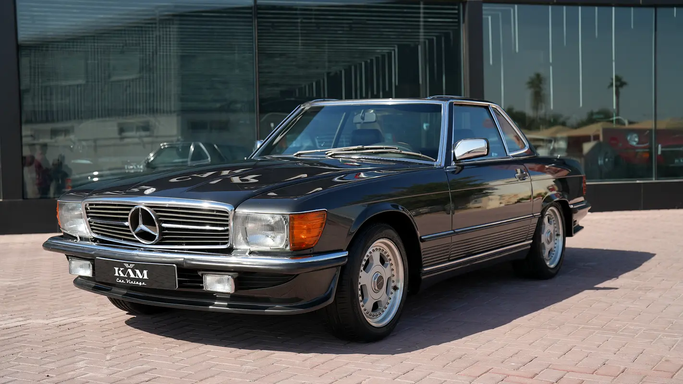 Used Mercedes-Benz SL-Class 500/550 III (R107, C107), 5.0 l, 1987 in Dubai by KAM CAR VINTAGE, Black color. European Specs | AUTO.AE