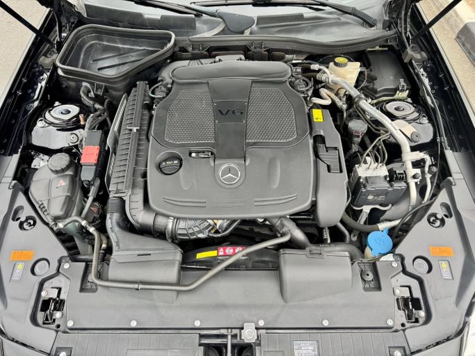 Used Mercedes-Benz SLK-Class 350 III (R172), 3.5 l, 2012 in Dubai by Saeed Auto, Black color. Japanese Specs | AUTO.AE