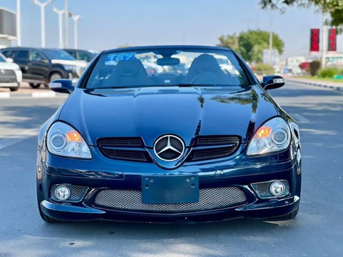 Used Mercedes-Benz SLK-Class 350 II (R171), 3.5 l, 2005 in Dubai by Saeed Auto, Black color. Japanese Specs | AUTO.AE