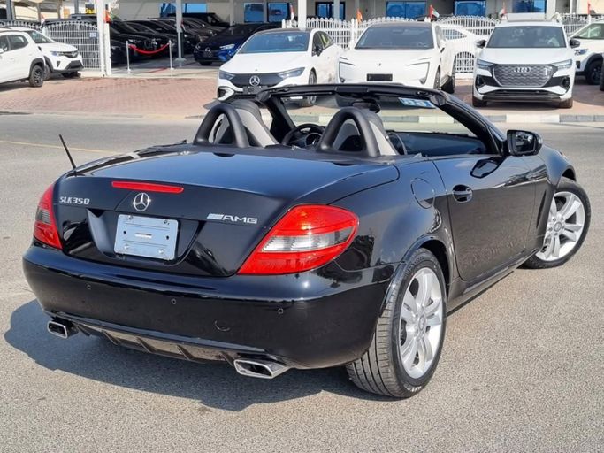Used Mercedes-Benz SLK-Class 350 III (R172), 3.5 l, 2011 in Dubai by Saeed Auto, Black color. Japanese Specs | AUTO.AE