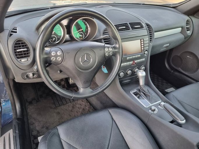 Подержанный Mercedes-Benz SLK-Class 350 II (R171), 3.5 л, 2005 в Дубае от Saeed Auto Тёмно-синий цвет. Японская | AUTO.AE