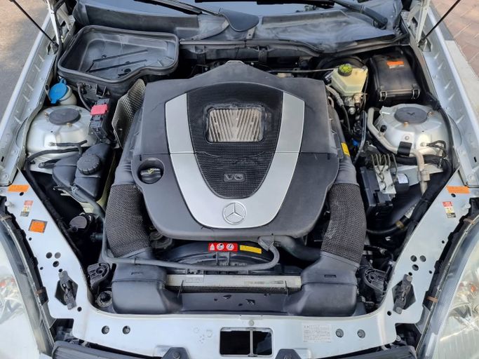 Подержанный Mercedes-Benz SLK-Class 350 II (R171), 3.5 л, 2006 в Дубае от Saeed Auto Серый цвет. Японская | AUTO.AE