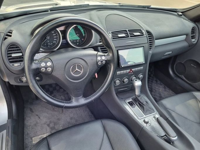 Подержанный Mercedes-Benz SLK-Class 350 II (R171), 3.5 л, 2006 в Дубае от Saeed Auto Серый цвет. Японская | AUTO.AE