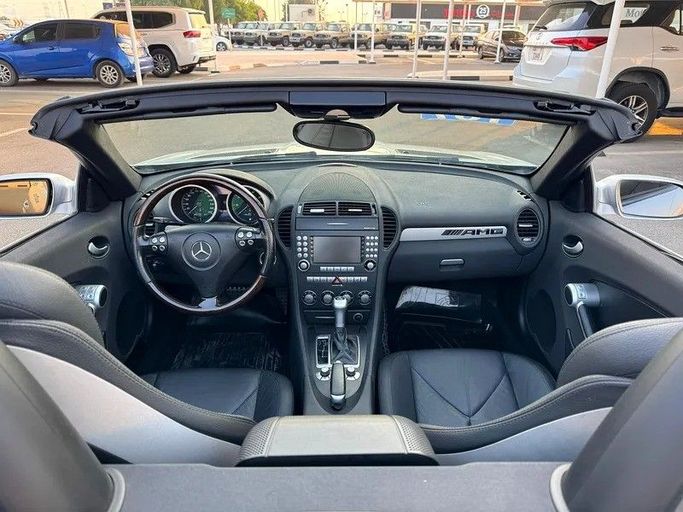 Подержанный Mercedes-Benz SLK-Class 350 II (R171), 3.5 л, 2005 в Дубае от Best Car Серебристый цвет. Японская | AUTO.AE