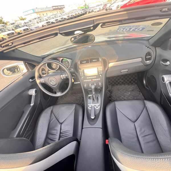 Used Mercedes-Benz SLK-Class 350 II (R171), 3.5 l, 2006 in Dubai by New NS Motors, Silver color. Japanese Specs | AUTO.AE