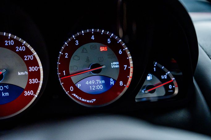 New Mercedes-Benz SLR McLaren 722, 5.4 l, 2007 in Dubai, Silver color. European Specs | AUTO.AE