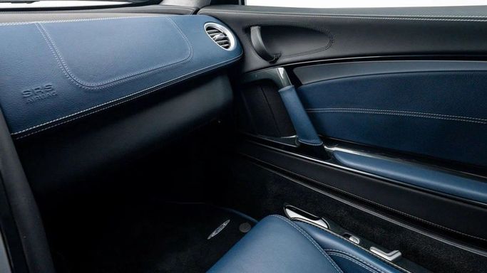 Used Mercedes-Benz SLR McLaren  , 5.4 l, 2006 in Dubai by Al Ain Class Motors, Blue color. GCC Specs | AUTO.AE