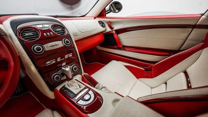 Used Mercedes-Benz SLR McLaren  , 5.4 l, 2006 in Dubai by Al Ain Class Motors, White color. GCC Specs | AUTO.AE