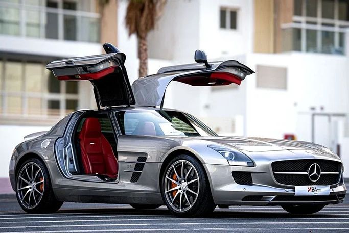 Подержанный Mercedes-Benz SLS AMG, 6.2 л, 2012 в Дубае от MBA Motors Серый цвет. Other | AUTO.AE