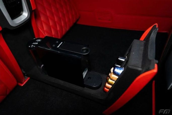Новый Mercedes-Benz V-Class 250 L III (W447) Рестайлинг, 2.0 л, 2023 в Дубае от Fakhoury Серый цвет. GCC | AUTO.AE