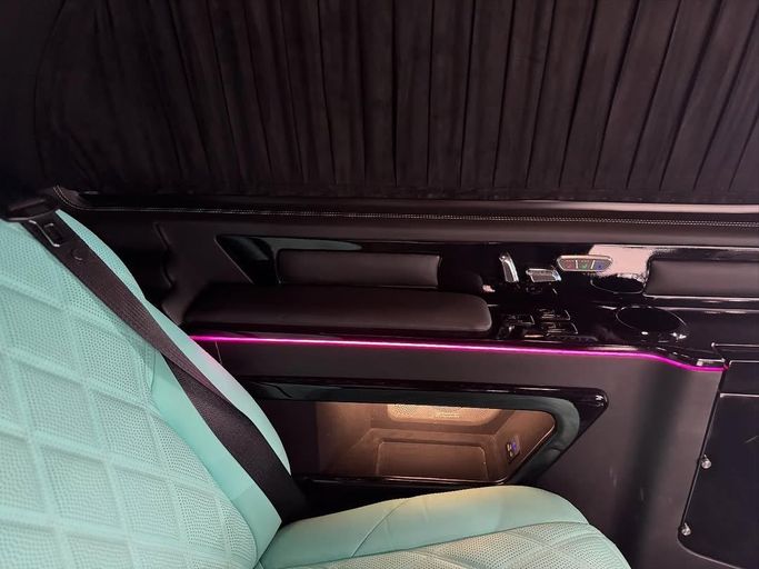 Used Mercedes-Benz V-Class 250 III (W447) Facelift 2, 1.9 l, 2023 in Dubai by GCC Super Motors, Black color. GCC Specs | AUTO.AE