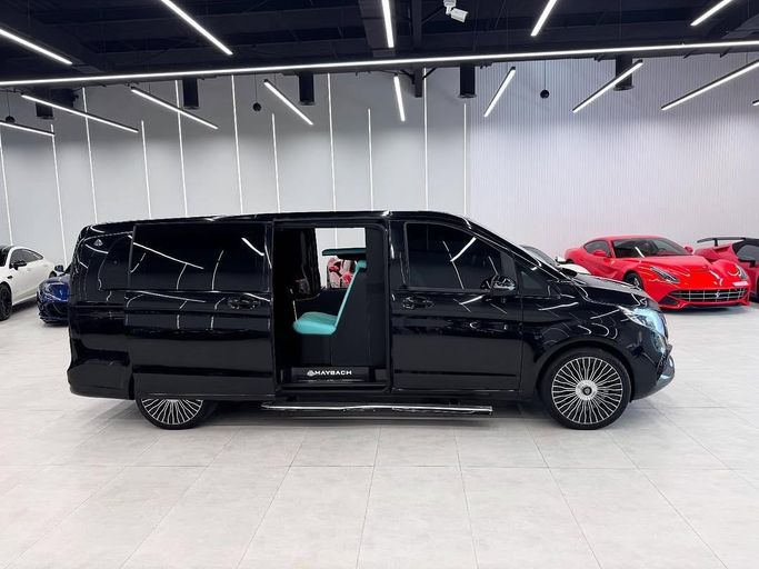 Used Mercedes-Benz V-Class 250 III (W447) Facelift 2, 1.9 l, 2023 in Dubai by GCC Super Motors, Black color. GCC Specs | AUTO.AE