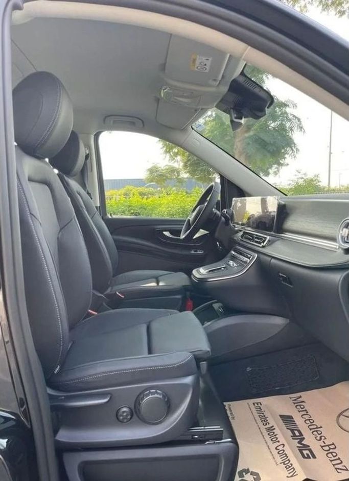 New Mercedes-Benz V-Class 300 III (W447) Facelift 2, 2.0 l, 2025 in Dubai by Auto Gallery DXB, Black color. GCC Specs | AUTO.AE