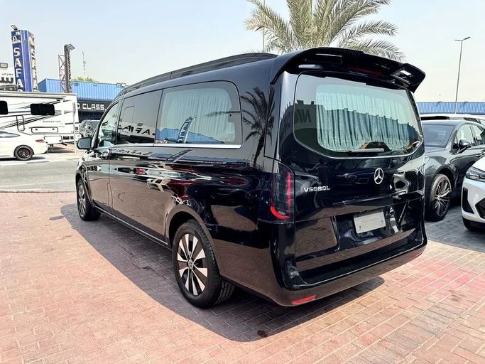 Подержанный Mercedes-Benz V-Class 300 III (W447) Рестайлинг 2, 2.0 л, 2024 в Дубае от Nice Cars Motos Черный цвет. Other | AUTO.AE