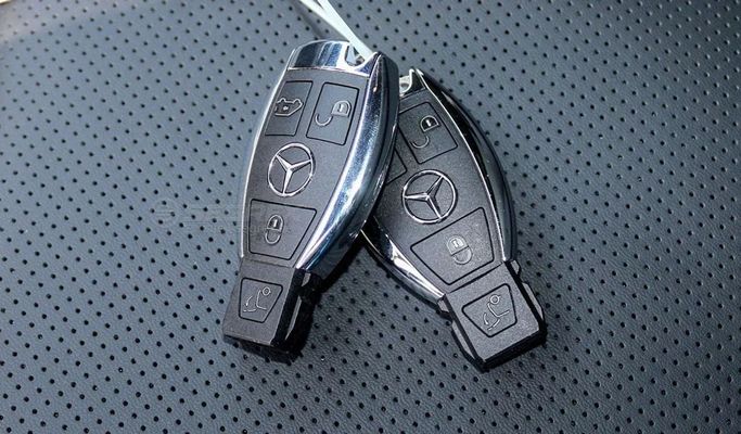 New Mercedes-Benz V-Class 300 III (W447) Facelift 2, 1.9 l, 2023 in Dubai by Segrex Auto, Black color. European Specs | AUTO.AE