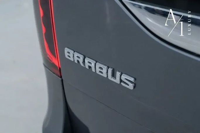 Подержанный Mercedes-Benz V-Class 250 III (W447) Рестайлинг, 2.0 л, 2020 в Дубае от A1 Luxury Motors Серый цвет. GCC | AUTO.AE