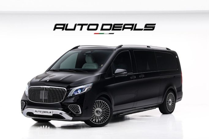 Подержанный Mercedes-Benz V-Class 300 III (W447) Рестайлинг 2, 2.0 л, 2025 в Дубае от AUTO DEALS Черный цвет. GCC | AUTO.AE
