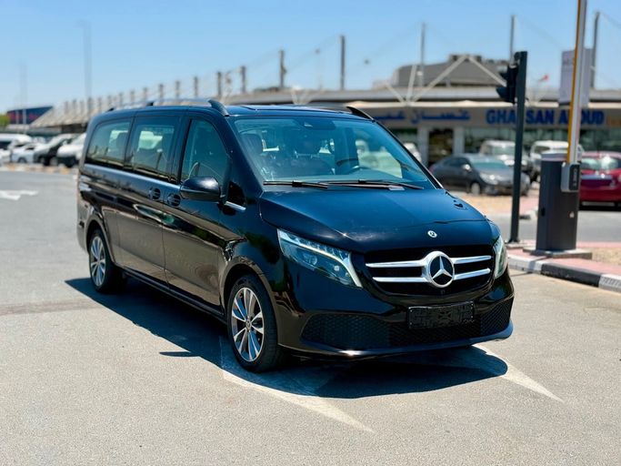 Used Mercedes-Benz V-Class 300 III (W447) Facelift 2, 2.0 l, 2024 in Dubai by Verified Hub Used Automobile Trading LLC, Black color. GCC Specs | AUTO.AE | Listing #267806