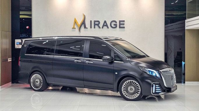 Подержанный ⁦Mercedes-Benz V-Class 250 III (W447) Рестайлинг 2, 1.9 л, 2025⁩ в ОАЭ, Дубай от AL MIRAGE MOTORS Черный цвет. Китайская | AUTO.AE | Объявление #284429