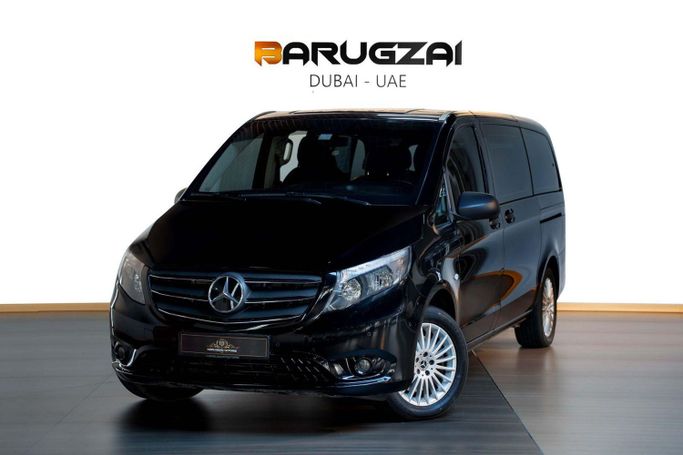 Подержанный Mercedes-Benz Vito III (W447), 2.0 л, 2023 в Дубае от BARUGZAI MOTORS Черный цвет. GCC | AUTO.AE