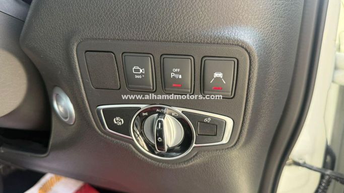 Used Mercedes-Benz X-Class 350 d I, 3.0 l, 2019 in Dubai by Alhamd Motors, White color. Other | AUTO.AE