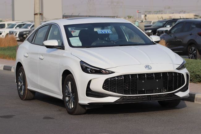Новый MG 5 (GT) II Рестайлинг (GT), 1.5 л, 2025 в Дубае от AL SHERAA AL MALAKI Белый цвет. Китайская | AUTO.AE | Объявление #244777