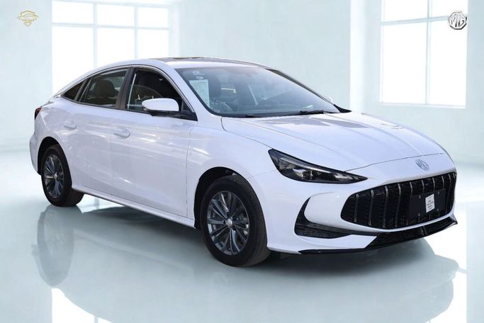 جديدة MG 5 (GT) فيس ليفت الثاني, 1.5 l, 2025 في في دبي من NEW TOP GEAR AUTO، اللون أبيض.  | AUTO.AE | إعلان #245818