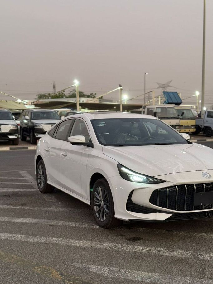 New MG 5 (GT) II Facelift (GT), 1.5 l, 2025 in Dubai by ADDRESS MOTORS, White color. GCC Specs | AUTO.AE | Listing #265869