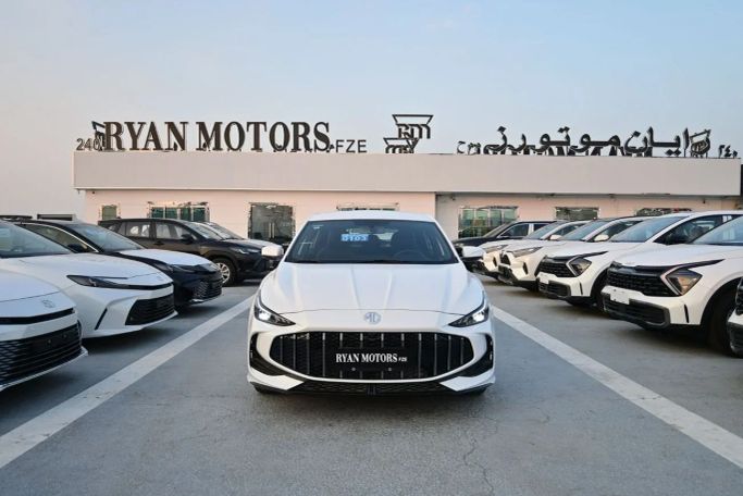 جديدة MG 5 (GT) فيس ليفت الثاني, 1.5 l, 2025 في في دبي من RMG Automobiles، اللون أبيض. المواصفات الصينية | AUTO.AE | إعلان #266177