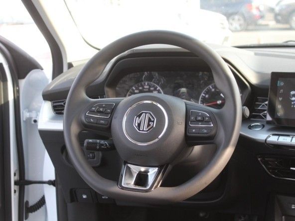 Новый MG 5 II, 1.5 л, 2024 в Дубае от Titanum Cars Белый цвет. Other | AUTO.AE