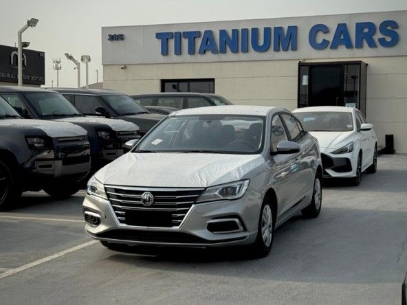 Новый MG 5 I Рестайлинг, 1.5 л, 2025 в Дубае от Titanum Cars Серебристый цвет. Other | AUTO.AE