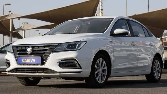 Used MG 5 I Facelift, 1.5 l, 2023 in Dubai by Cariva Used Cars , White color. GCC Specs | AUTO.AE