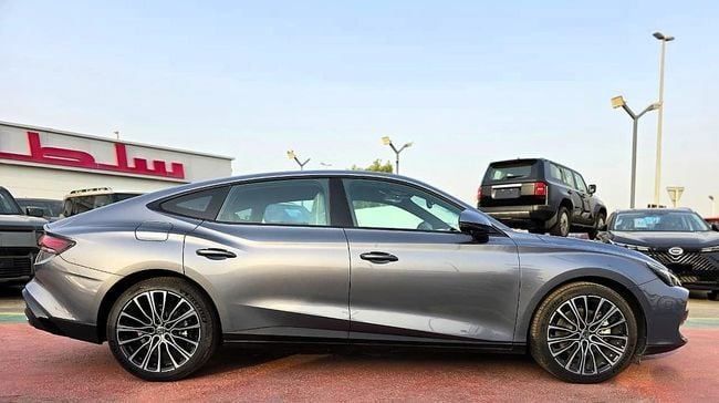 New MG 7, 1.5 l, 2025 in Dubai by Soltan Auto, Grey color. Other | AUTO.AE