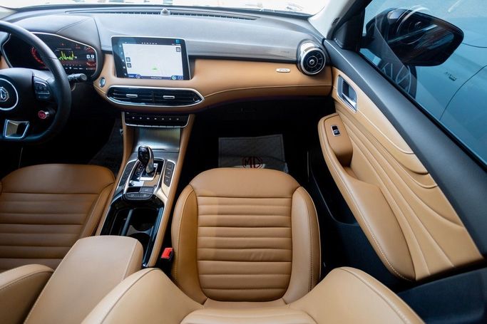 Used MG HS I, 1.5 l, 2024 in Dubai by Linda Cars, Black color. GCC Specs | AUTO.AE