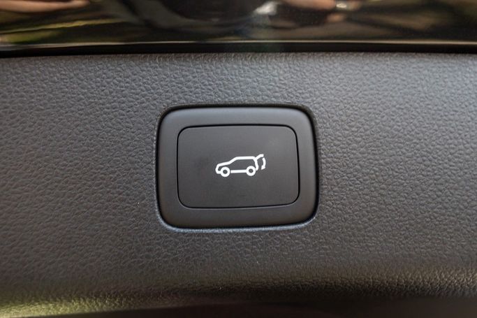 Used MG HS I, 1.5 l, 2024 in Dubai by Linda Cars, Black color. GCC Specs | AUTO.AE
